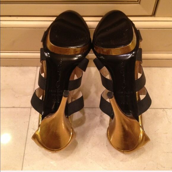 Oscar de la Renta Black Gold Leather Heels 9.5 - Picture 6 of 6